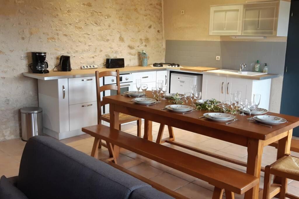 Gîte de la Grange Ruillé-en-Champagne Extérieur photo
